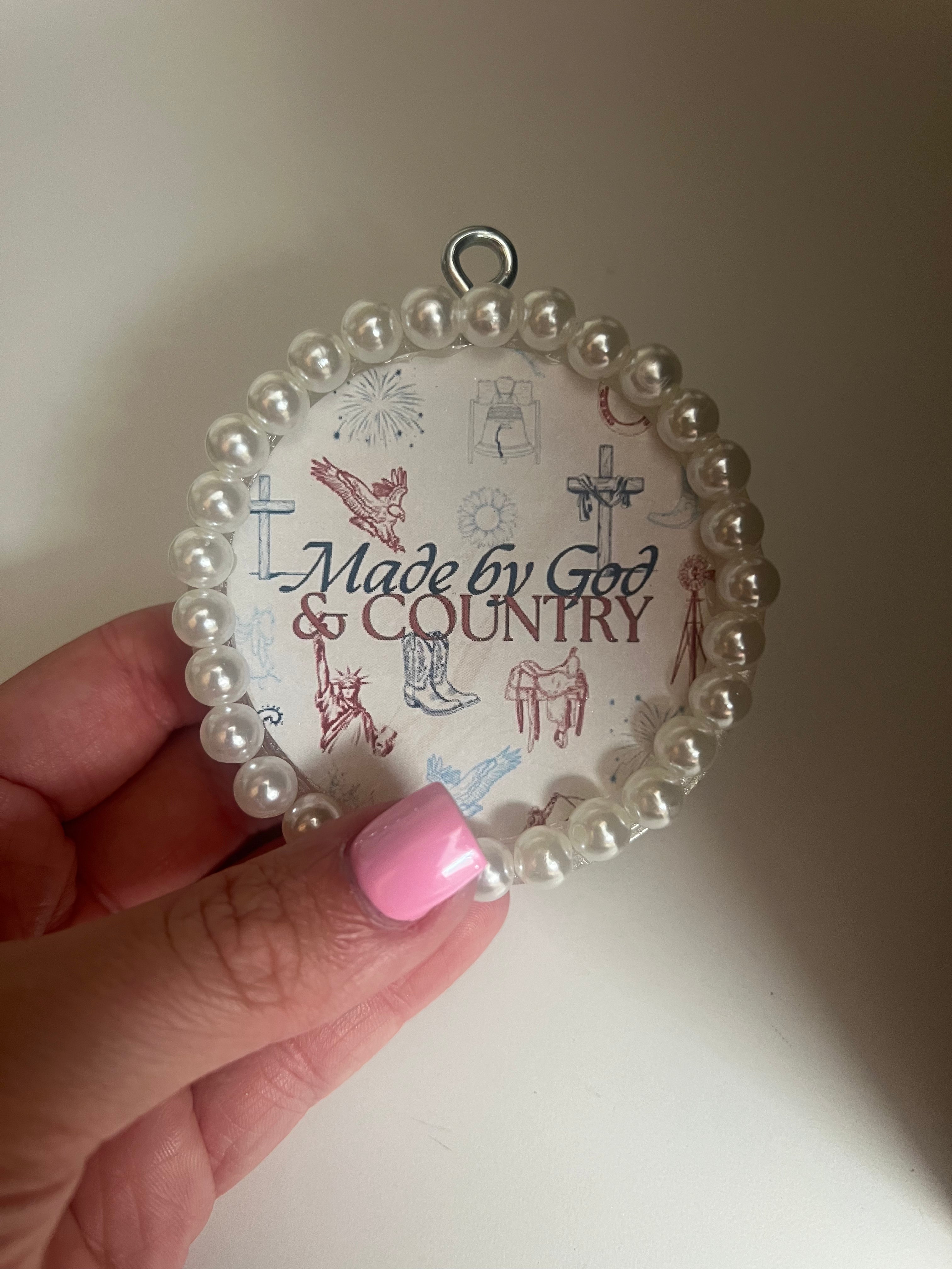 "MADE BY GOD & COUNTRY" CARDSTOCK FRESHIE