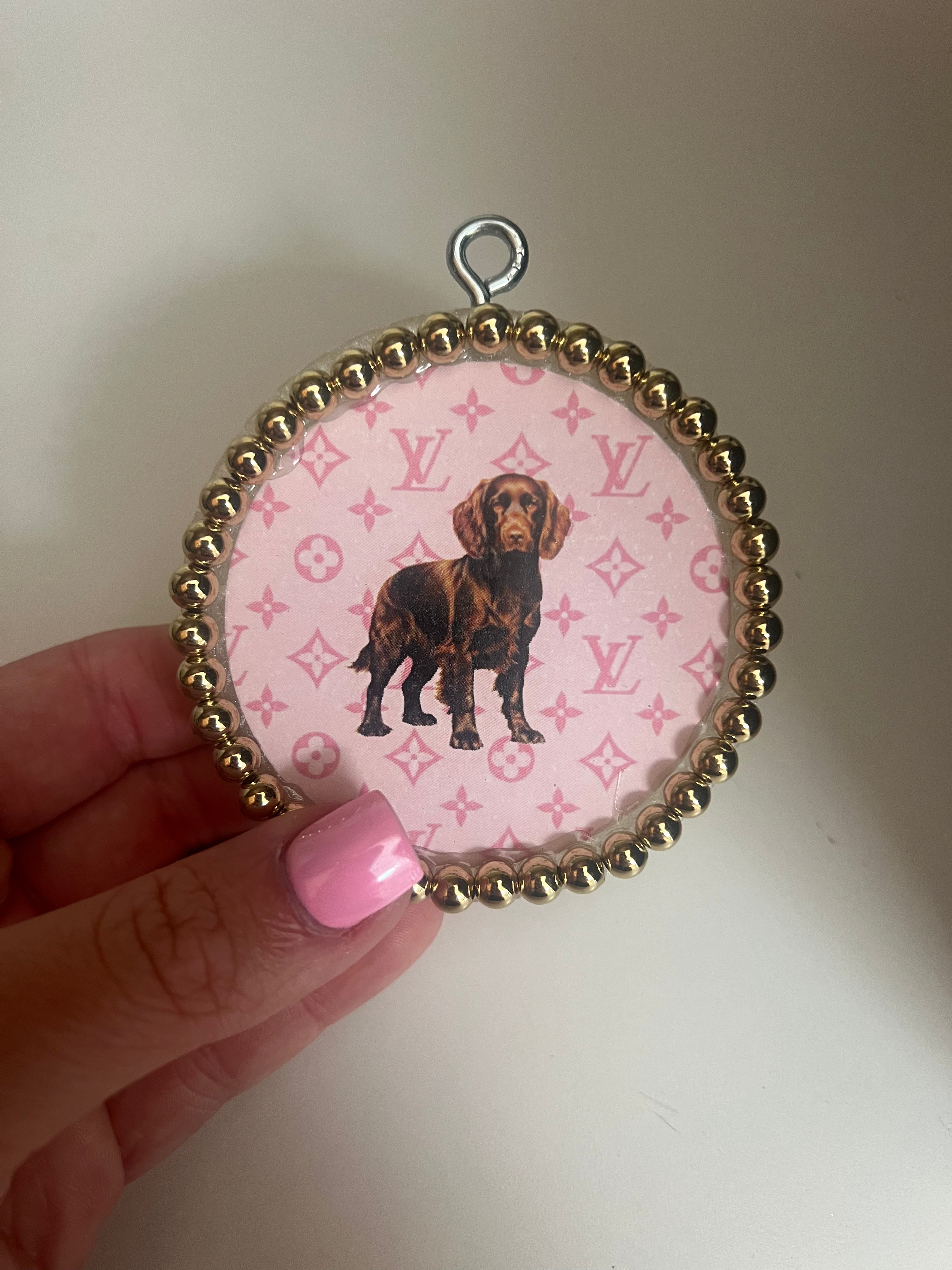 PINK LV BOYKIN CARDSTOCK FRESHIE
